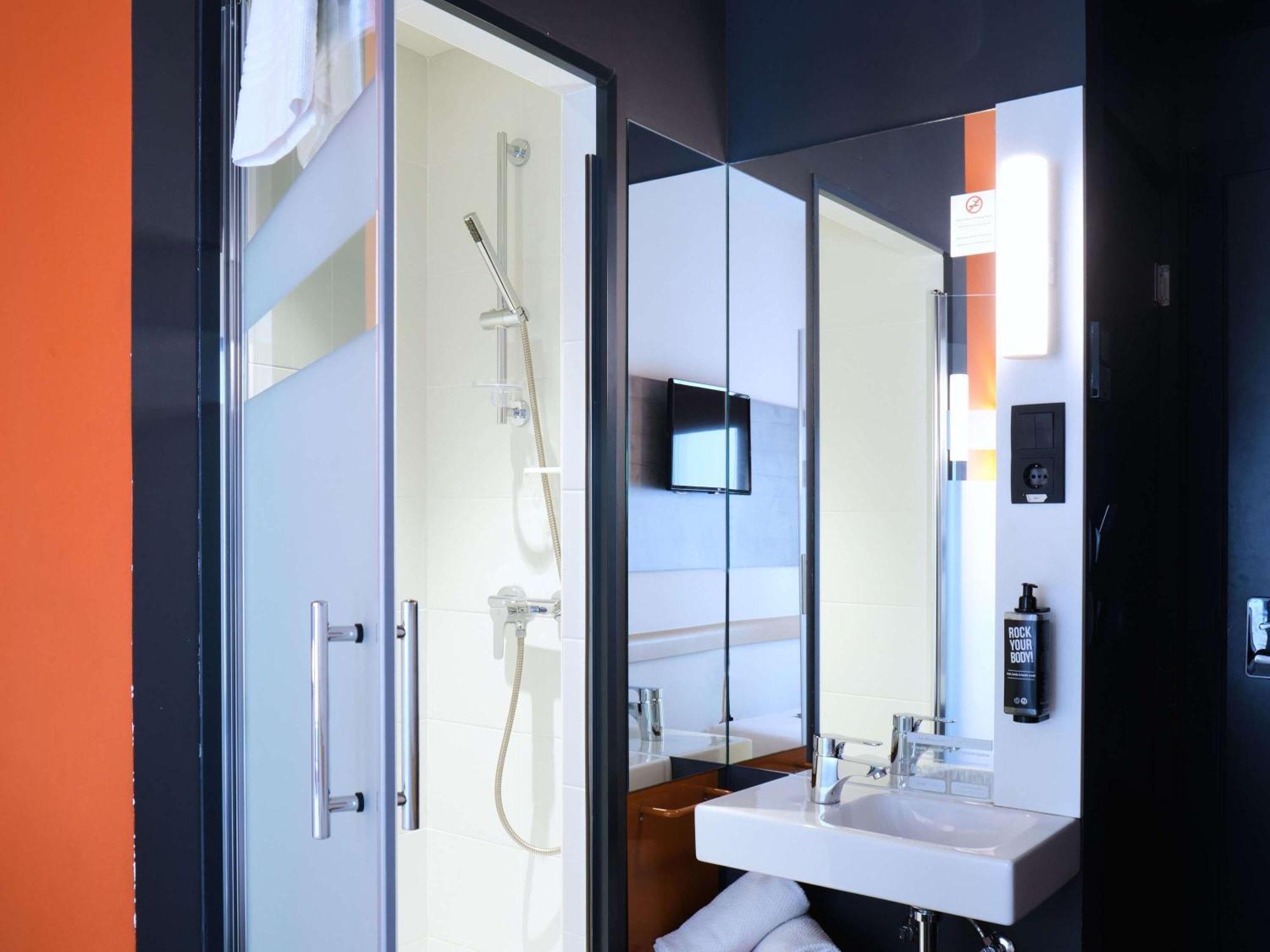 Ibis Budget Bilbao City מראה חיצוני תמונה